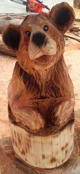 2013-10-20-Bear-Chainsaw-Carved-Bear-1.jpg